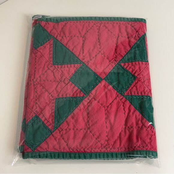 Vintage Handmade Quilted Christmas Star Table Runner Red Green 22x64 - Picture 9 of 9